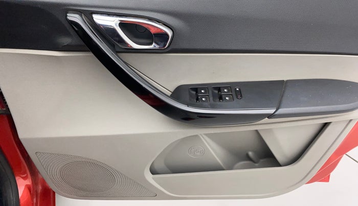 2016 Tata Tiago XZ PETROL, Petrol, Manual, 36,448 km, Driver Side Door Panels Control