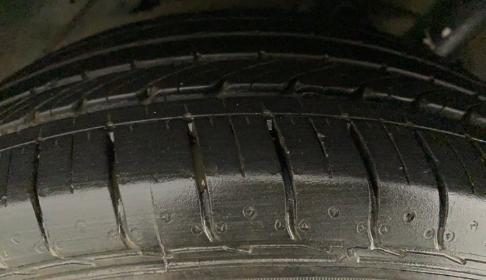 2021 Tata NEXON XZ PETROL, Petrol, Manual, 3,723 km, Left Front Tyre Tread