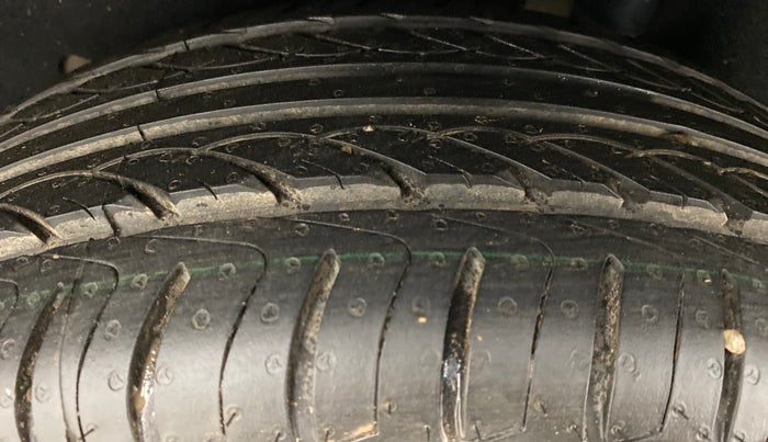 2018 Ford Ecosport 1.5 TDCI TITANIUM PLUS, Diesel, Manual, 37,531 km, Left Rear Tyre Tread
