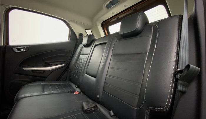 2018 Ford Ecosport 1.5 TDCI TITANIUM PLUS, Diesel, Manual, 37,531 km, Right Side Rear Door Cabin