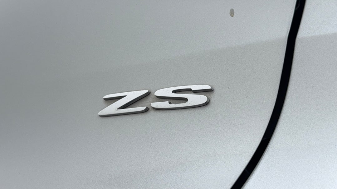 Badge (Boot Right Side)