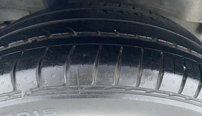 2017 Honda City SV MT PETROL, Petrol, Manual, 23,805 km, Left Rear Tyre Tread