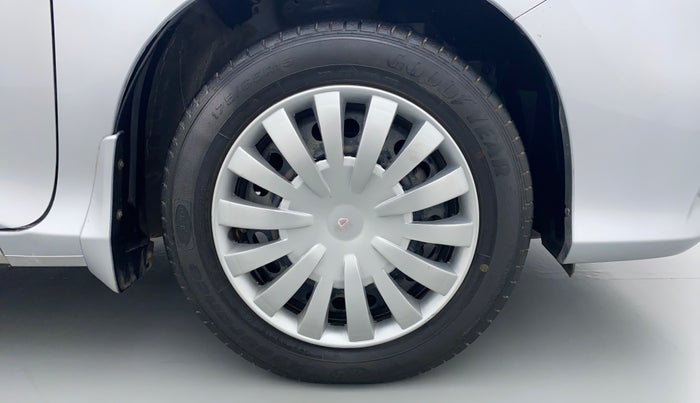 2017 Honda City SV MT PETROL, Petrol, Manual, 23,805 km, Right Front Wheel