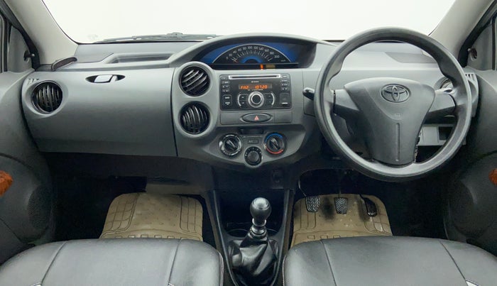 2013 Toyota Etios Liva GD, Diesel, Manual, 1,19,333 km, Dashboard
