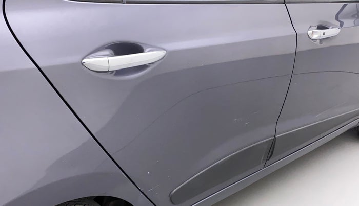 2016 Hyundai Grand i10 ASTA 1.2 KAPPA VTVT, Petrol, Manual, 37,552 km, Right rear door - Slightly dented