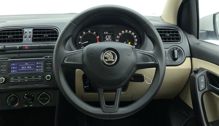2018 Skoda Rapid 1.6 MPI MT ACTIVE, Petrol, Manual, 28,557 km, Steering Wheel Close Up