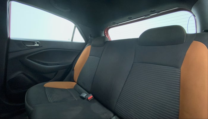 2015 Hyundai i20 Active 1.2 S, Petrol, Manual, 45,853 km, Right Side Rear Door Cabin