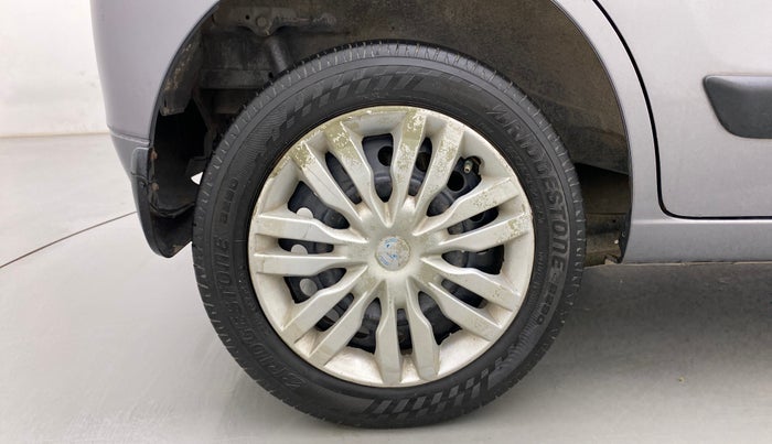2016 Maruti Wagon R 1.0 VXI, Petrol, Manual, 56,162 km, Right Rear Wheel