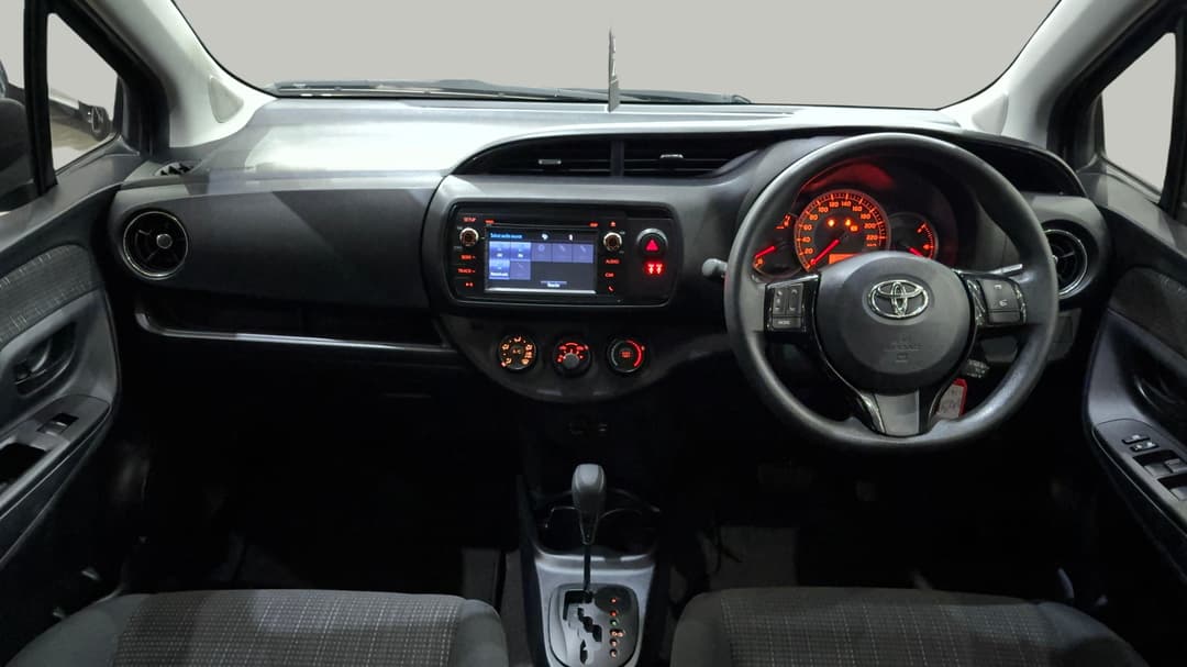 2018 Toyota Yaris Ascent, Automatic, 12903 km, Dashboard View