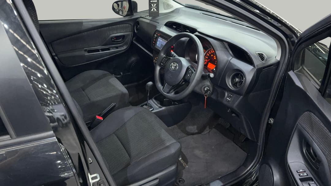 2018 Toyota Yaris Ascent, Automatic, 12903 km, Right Side Front Door Cabin View