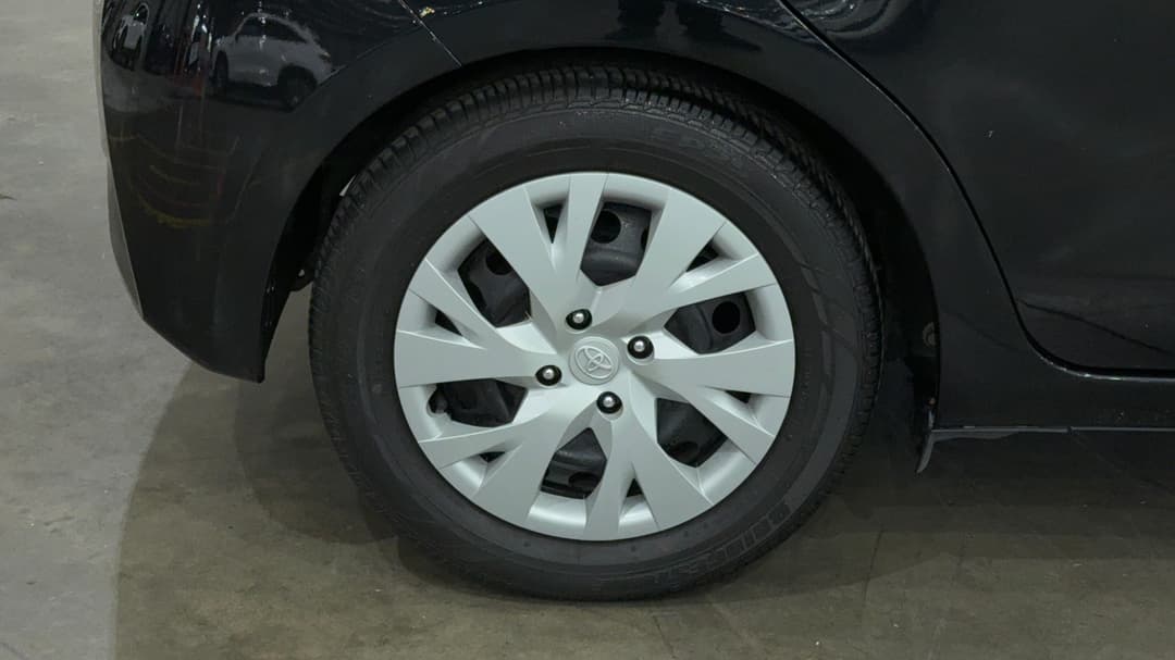 2018 Toyota Yaris Ascent, Automatic, 12903 km, Right Rear Wheel
