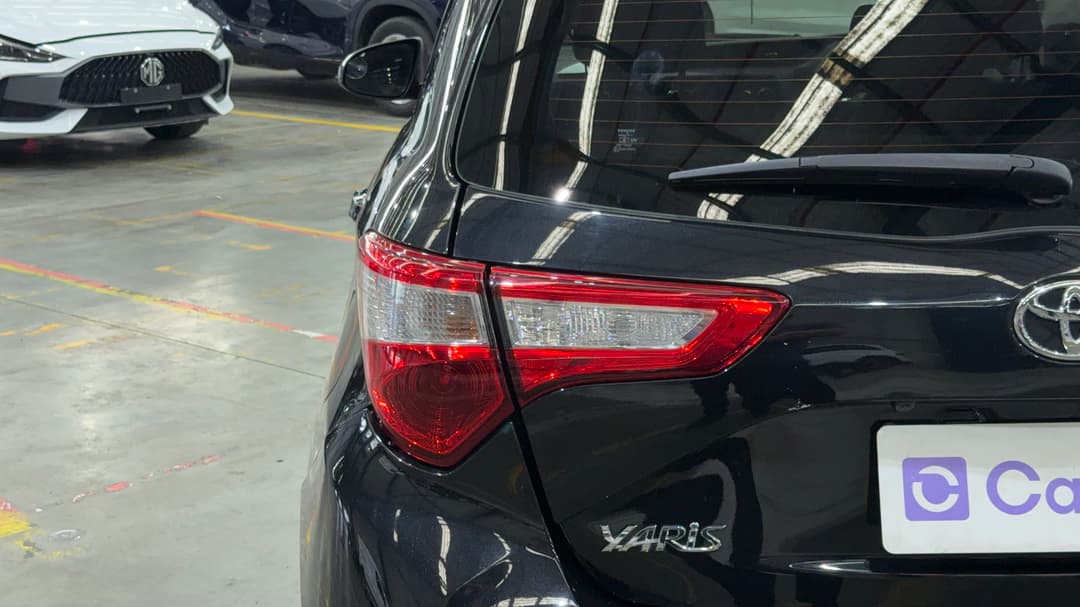 2018 Toyota Yaris Ascent, Automatic, 12903 km, Badge (Boot Left Side)