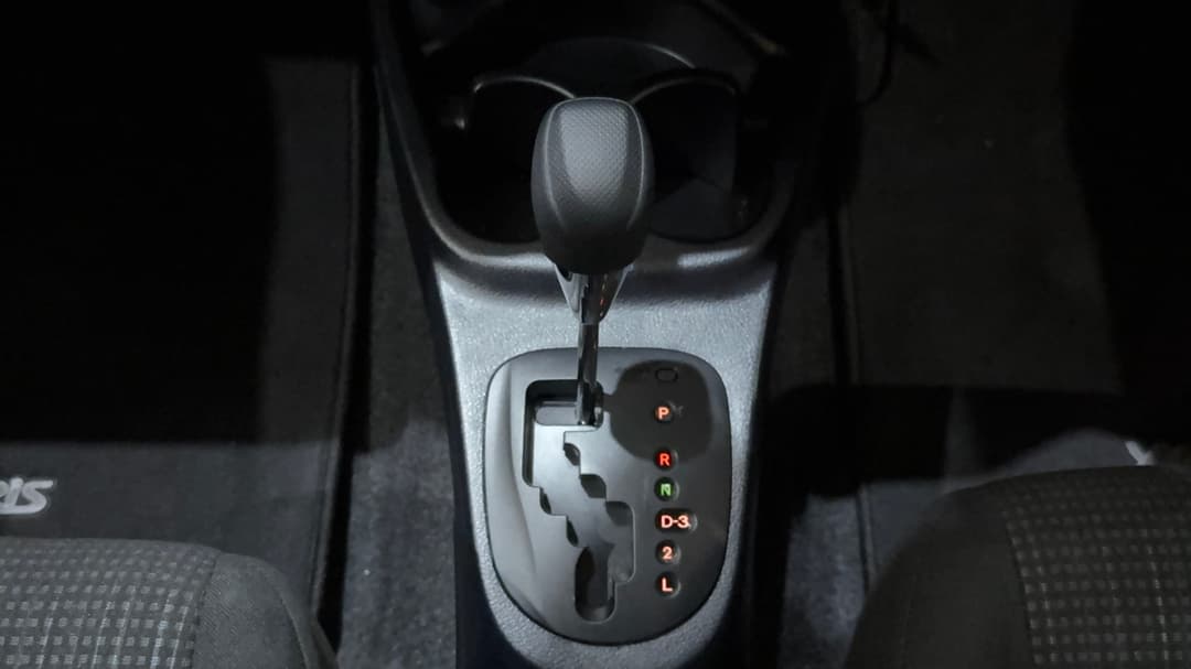 2018 Toyota Yaris Ascent, Automatic, 12903 km, Gear Lever 