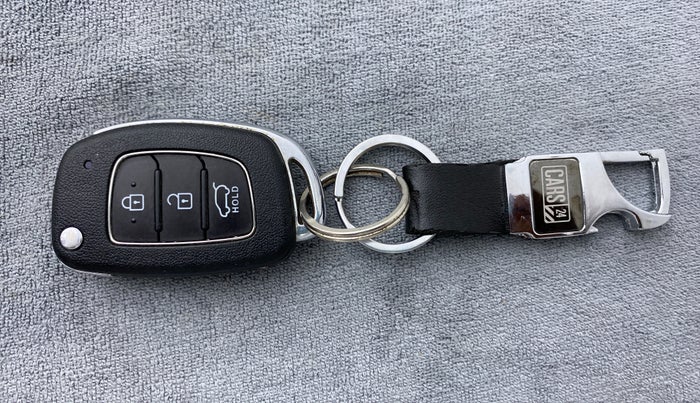 2018 Hyundai Elite i20 SPORTZ 1.2, Petrol, Manual, 9,093 km, Key Close Up