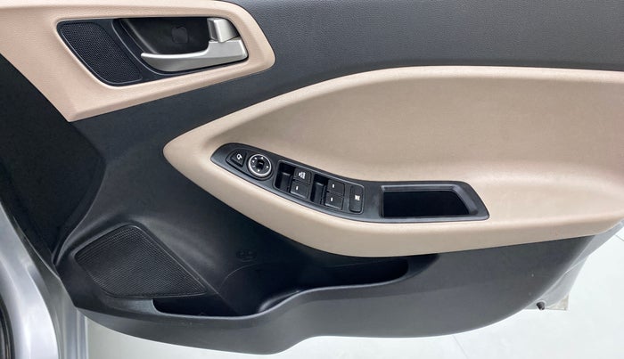 2018 Hyundai Elite i20 SPORTZ 1.2, Petrol, Manual, 9,093 km, Driver Side Door Panels Control