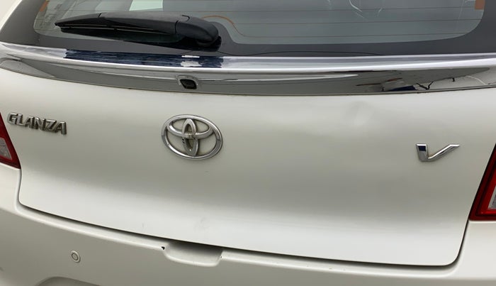 2019 Toyota Glanza V CVT, Petrol, Automatic, 38,278 km, Dicky (Boot door) - Slightly dented