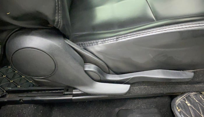 2019 Toyota Glanza V CVT, Petrol, Automatic, 38,278 km, Driver Side Adjustment Panel