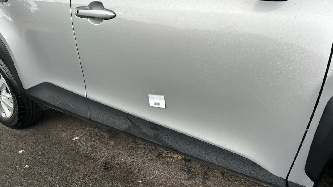 Doors Front RHS Scratch