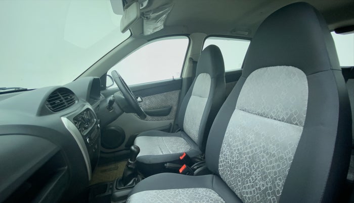 2018 Maruti Alto 800 VXI, Petrol, Manual, 32,259 km, Right Side Front Door Cabin View