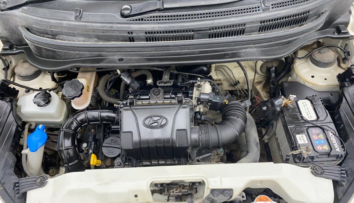 2016 Hyundai Eon ERA PLUS, Petrol, Manual, 11,478 km, Engine Bonet View