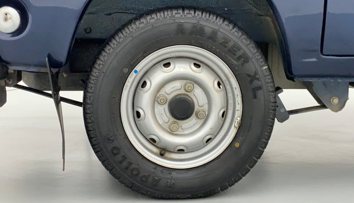 2017 Maruti OMNI E 8 STR, Petrol, Manual, 14,671 km, Right Rear Wheel