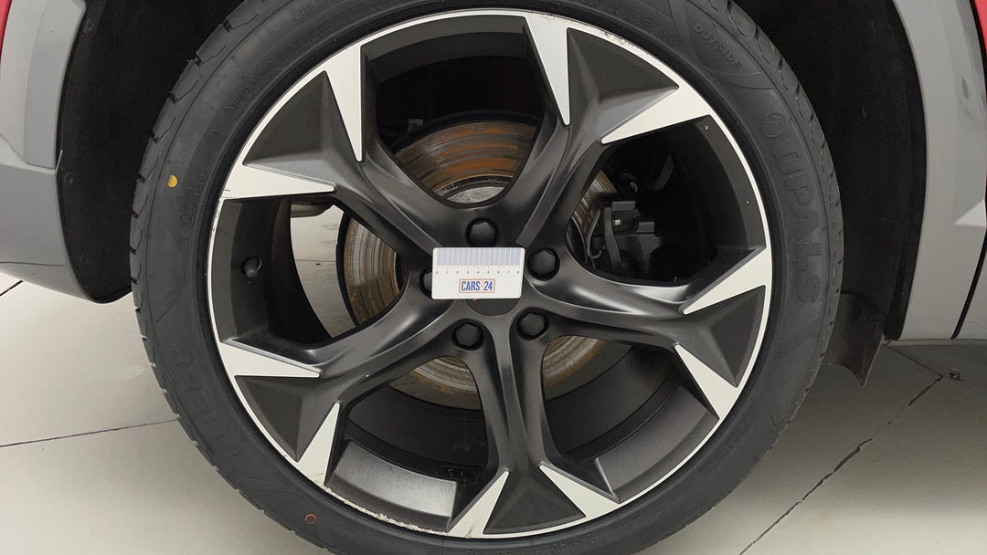 2022 Cupra Formentor Vz, Automatic, 44851 km, Wheels Rim Rear RHS Gutter Rash