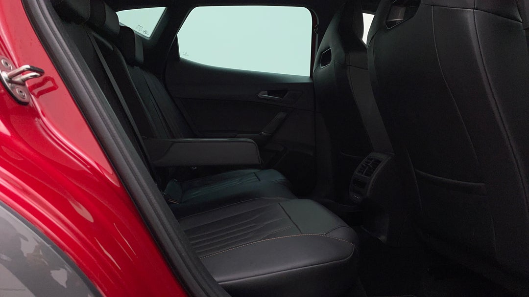 2022 Cupra Formentor Vz, Automatic, 44851 km, Right Side Rear Door Cabin View