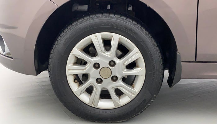 2017 Tata Tiago XZ PETROL, Petrol, Manual, 43,539 km, Left Front Wheel