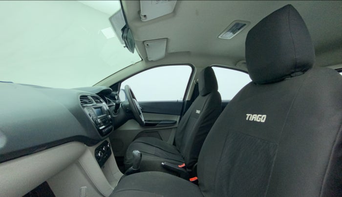 2017 Tata Tiago XZ PETROL, Petrol, Manual, 43,539 km, Right Side Front Door Cabin