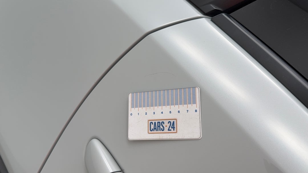 Doors Rear RHS Scratch