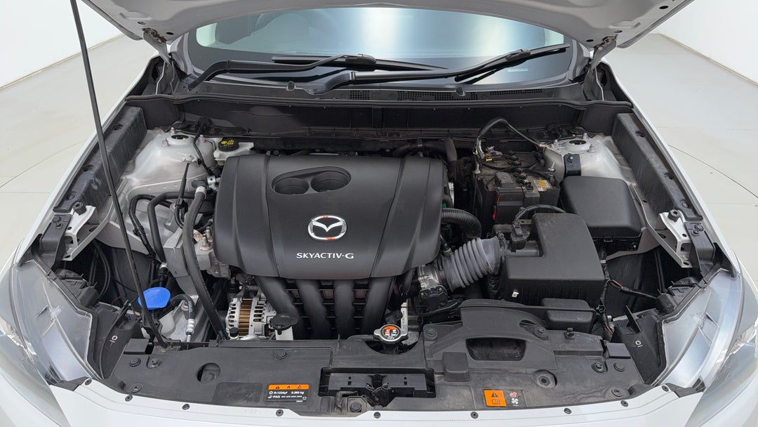 Open Bonnet (Engine)