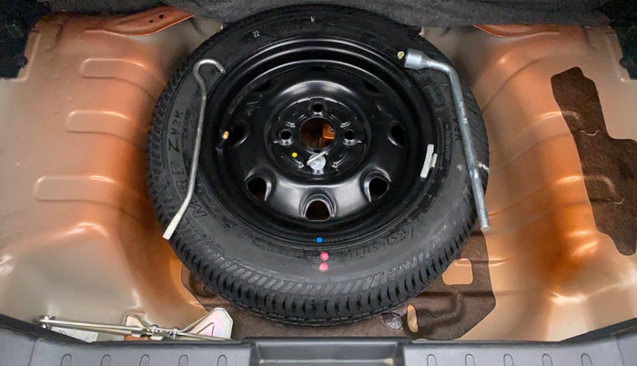 2018 Maruti Alto K10 VXI OPT, Petrol, Manual, 17,894 km, Spare Tyre