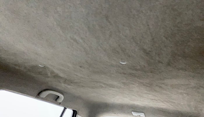 2016 Maruti Wagon R 1.0 VXI AMT, Petrol, Automatic, 65,129 km, Ceiling - Roof lining is slightly discolored