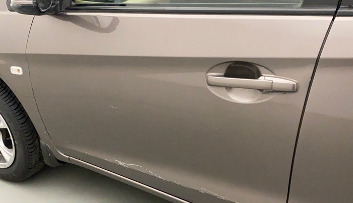 2014 Honda Amaze 1.2L I-VTEC S, Petrol, Manual, 27,655 km, Front passenger door - Paint has faded