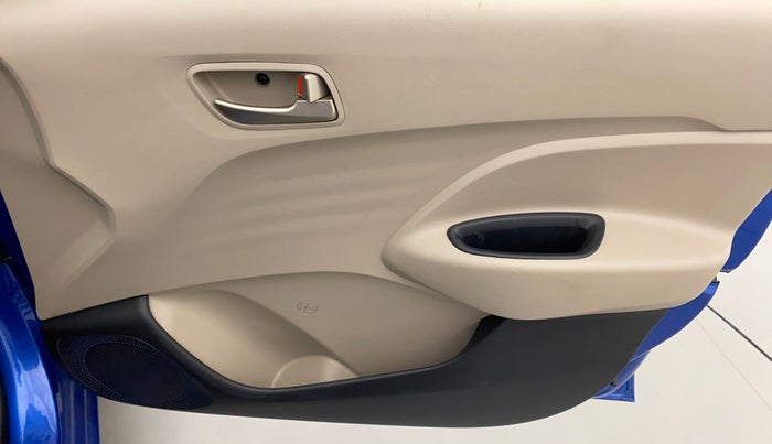 2019 Hyundai NEW SANTRO SPORTZ MT, Petrol, Manual, 6,982 km, Driver Side Door Panels Control