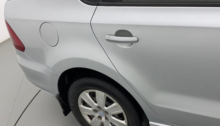 2013 Skoda Rapid AMBITION 1.6 TDI CR MT, Diesel, Manual, 77,104 km, Right quarter panel - Paint has minor damage