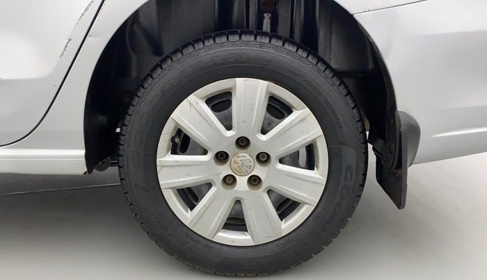 2013 Skoda Rapid AMBITION 1.6 TDI CR MT, Diesel, Manual, 77,104 km, Left Rear Wheel