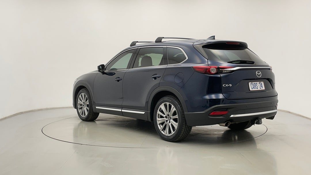 Left Back Diagonal (45- Degree) View