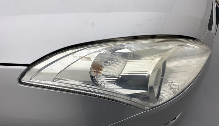2012 Maruti Swift VXI, Petrol, Manual, 84,323 km, Right headlight - Faded