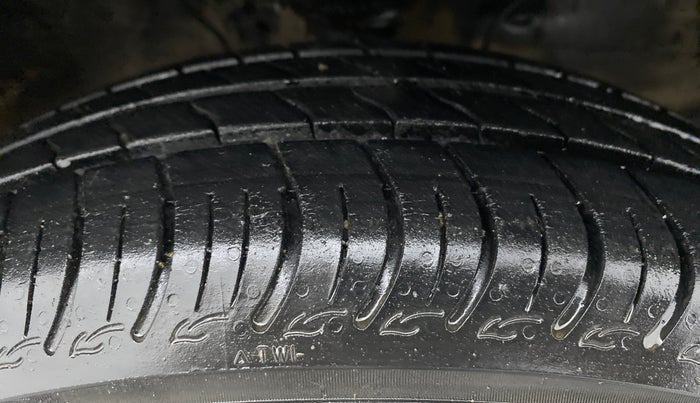 2021 Maruti S PRESSO VXI+, Petrol, Manual, 29,434 km, Right Front Tyre Tread