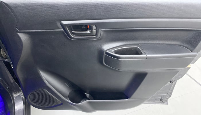 2021 Maruti S PRESSO VXI+, Petrol, Manual, 29,434 km, Driver Side Door Panels Control