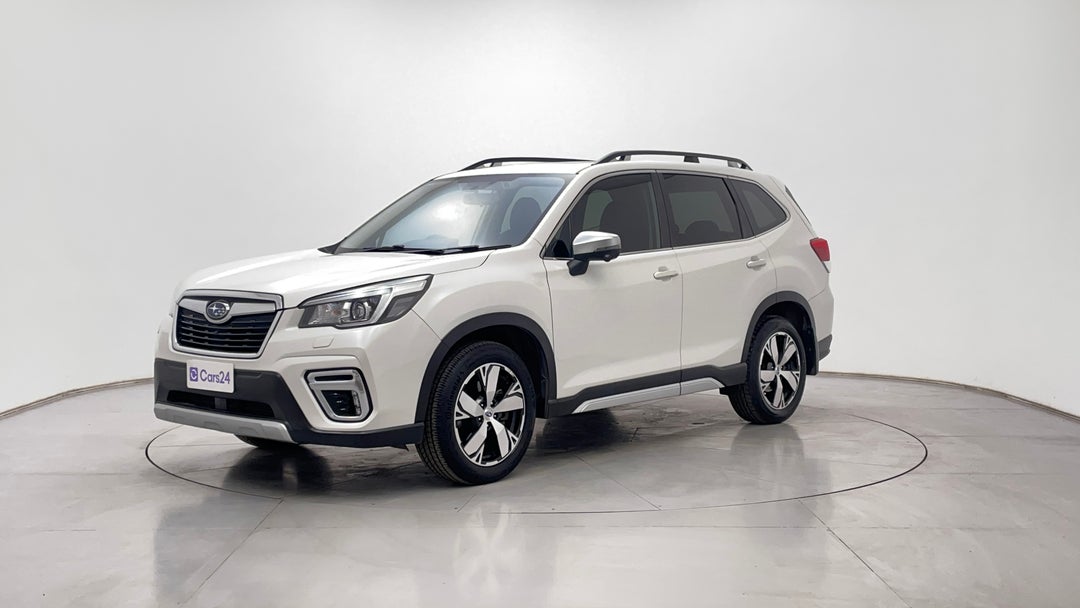 Left Front Diagonal (45- Degree) View