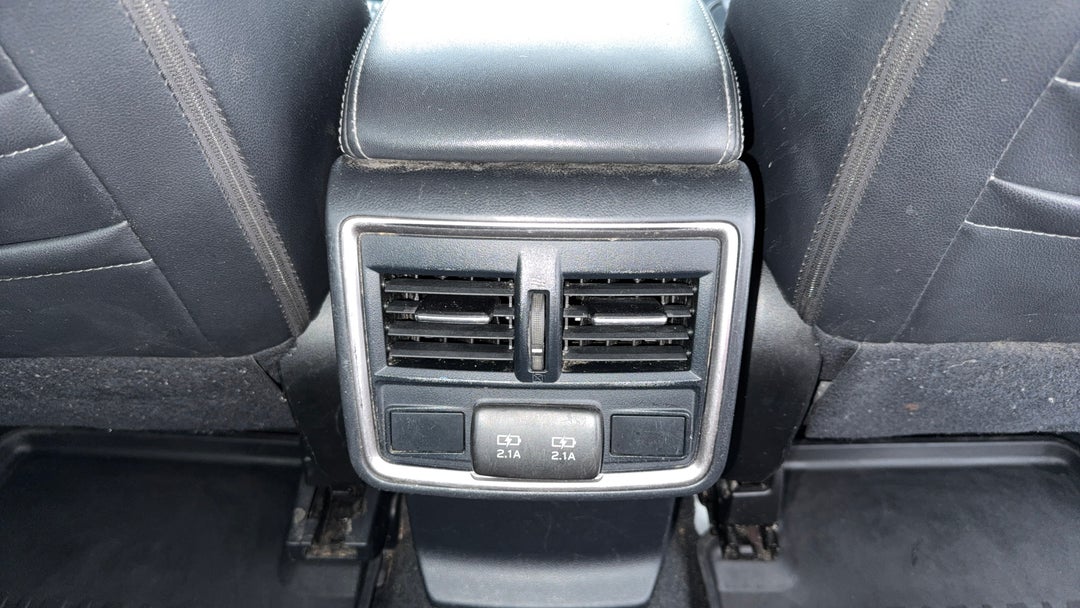 Rear A/C Vent