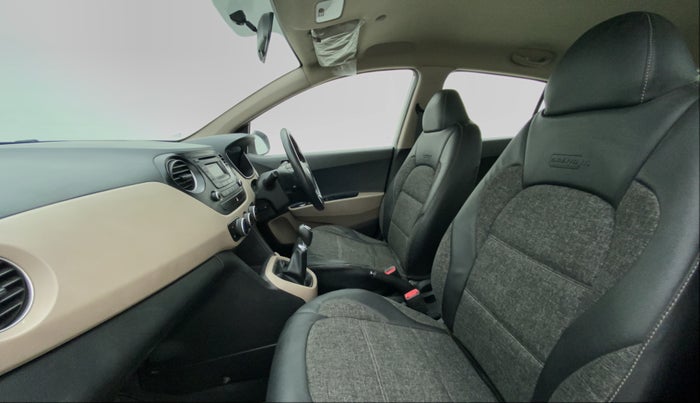 2016 Hyundai Grand i10 ASTA (O) 1.2 KAPPA VTVT, Petrol, Manual, 32,353 km, Right Side Front Door Cabin