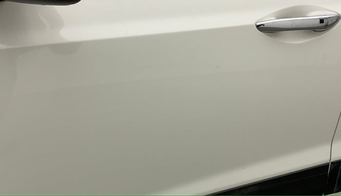 2016 Hyundai Grand i10 ASTA (O) 1.2 KAPPA VTVT, Petrol, Manual, 32,353 km, Front passenger door - Minor scratches