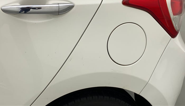 2016 Hyundai Grand i10 ASTA (O) 1.2 KAPPA VTVT, Petrol, Manual, 32,353 km, Left quarter panel - Minor scratches