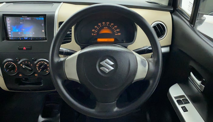 2017 Maruti Wagon R 1.0 LXI CNG, CNG, Manual, 89,038 km, Steering Wheel Close Up