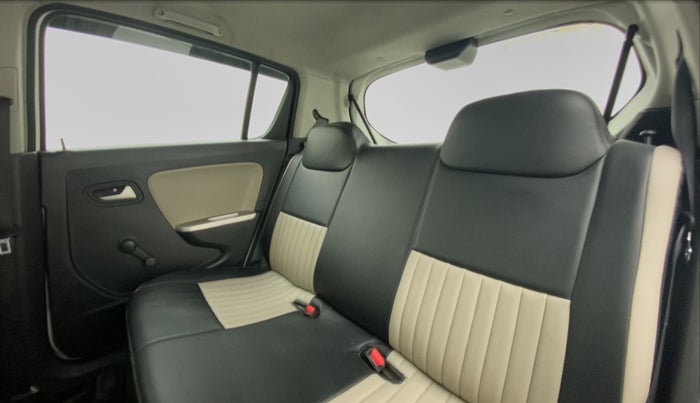 2015 Maruti Alto K10 VXI P, Petrol, Manual, 67,709 km, Right Side Rear Door Cabin