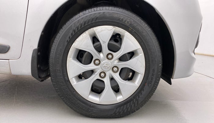 2014 Hyundai Xcent S 1.2, Petrol, Manual, 88,848 km, Right Front Wheel