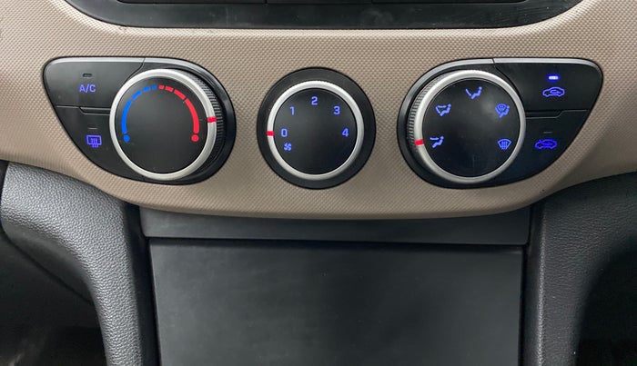 2014 Hyundai Xcent S 1.2, Petrol, Manual, 88,848 km, AC Unit - Car heater not working